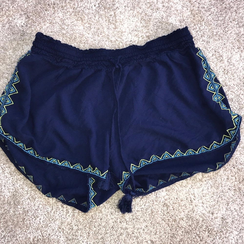 Red Camel Flowy shorts